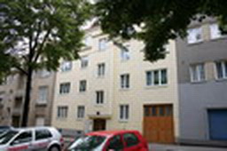 HETZENDORF PRIVAT PARKPLATZ ab SOFORT abzugeben