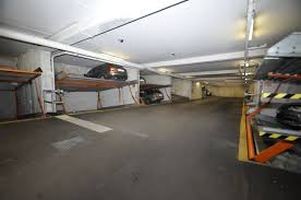 Tiefgaragenplatz (Hebebühne) in 1050 Wien – Bild 2